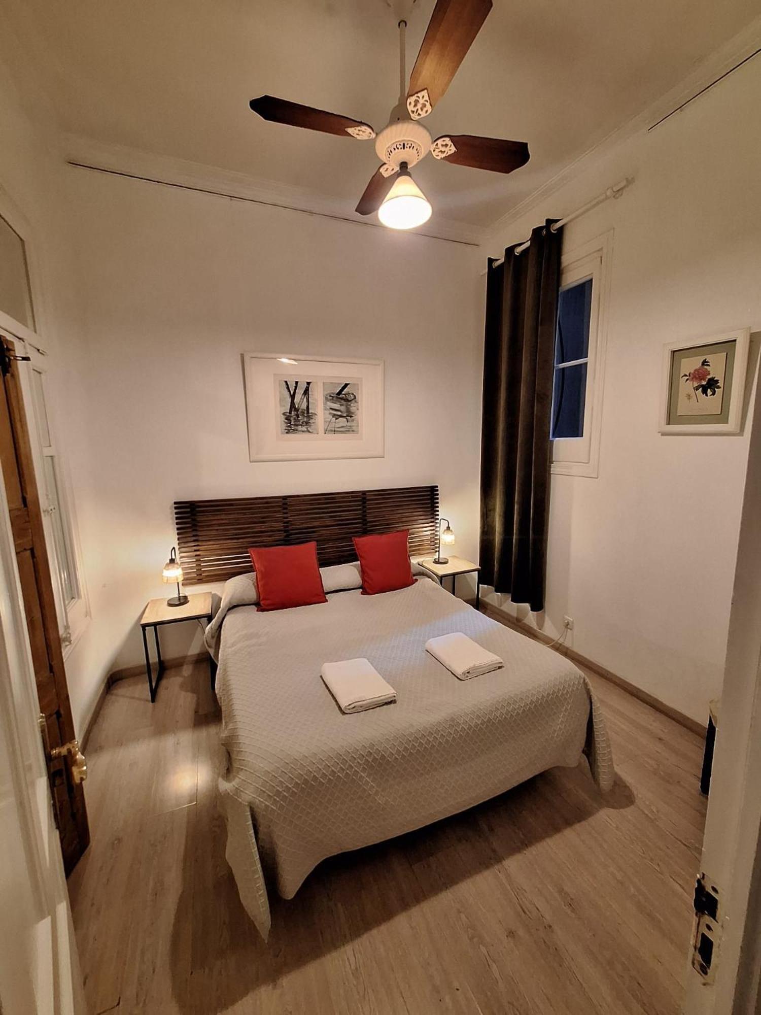 Casa Consell Apartments Barcelona Bagian luar foto